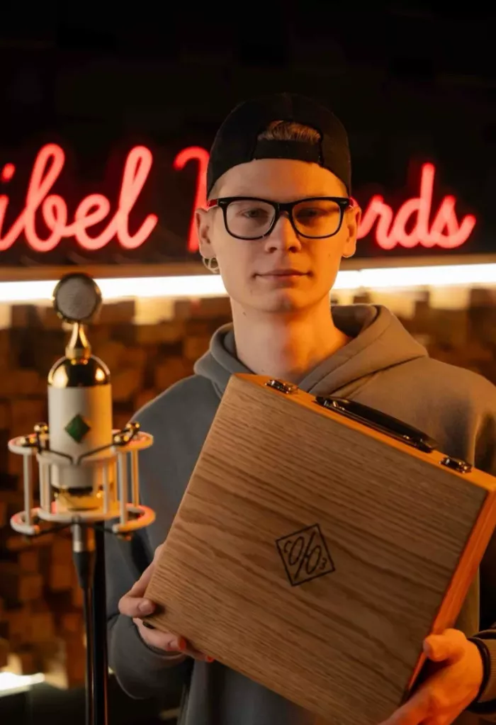 Студия звукозаписи Decibel Records