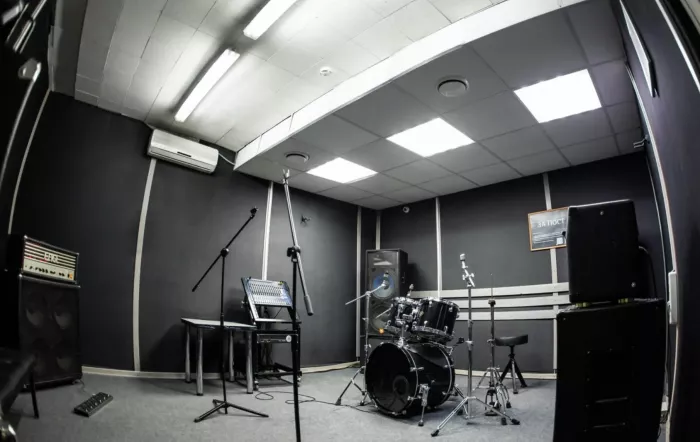 Студия звукозаписи Under The Ground