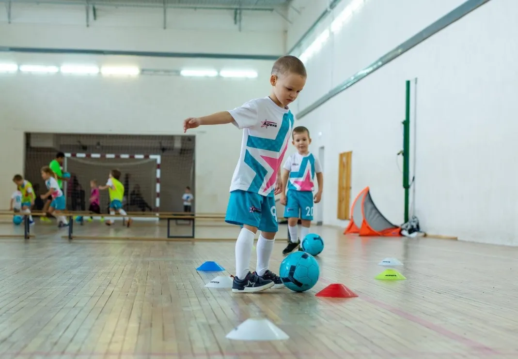 Детский футбольный клуб Арена