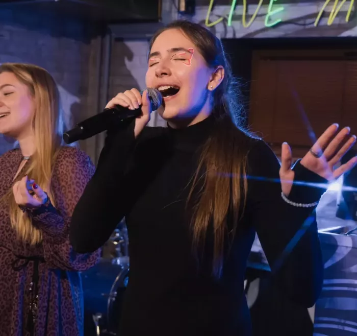 Студия звукозаписи 52