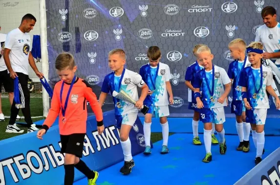 Детская футбольная школа Алмаз