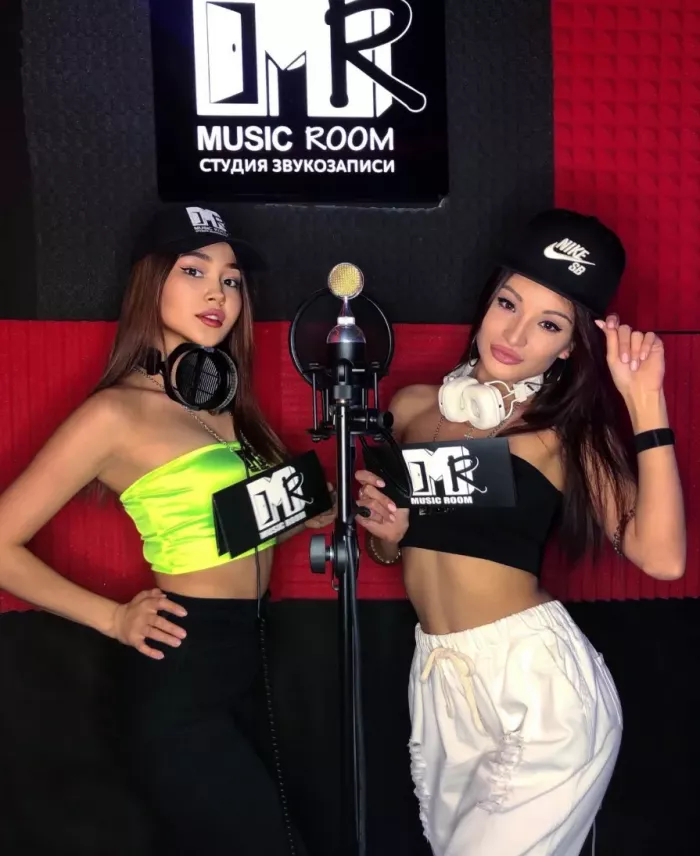 Студия звукозаписи Music room