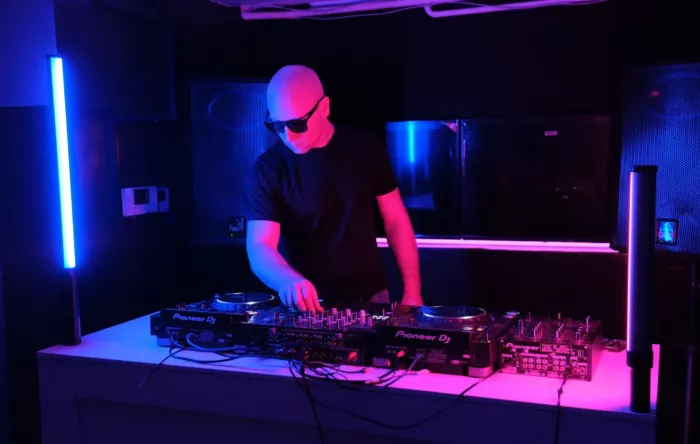 Студия звукозаписи Friendzona