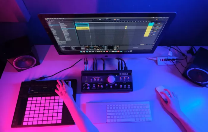 Студия звукозаписи Friendzona