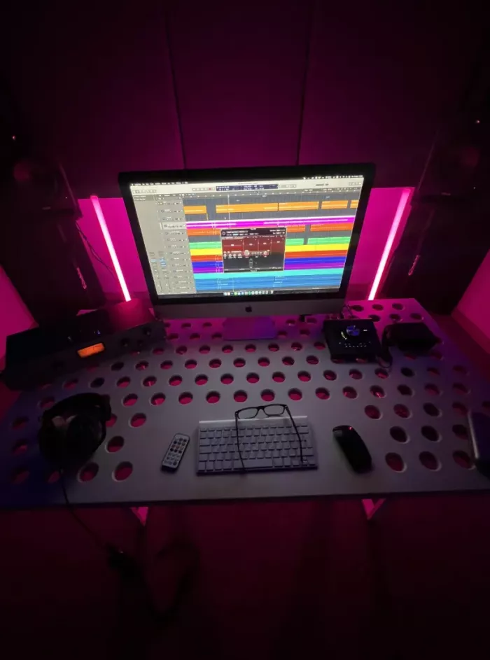 Студия звукозаписи Medduza Records