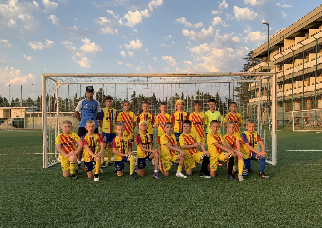 Детская футбольная школа Импульс