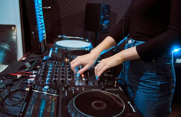 Студия звукозаписи Topdjschool