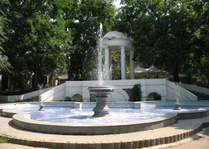 Центральный парк имени М. Горького 