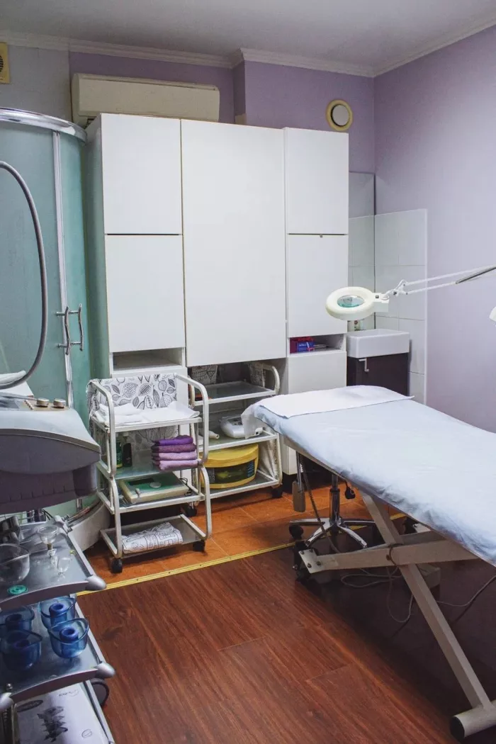  Салон красоты "ИРИС"