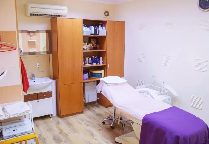  Салон красоты "ИРИС"