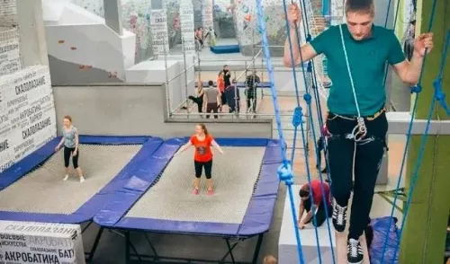 Спортивный клуб Игелс в Санкт-Петербурге