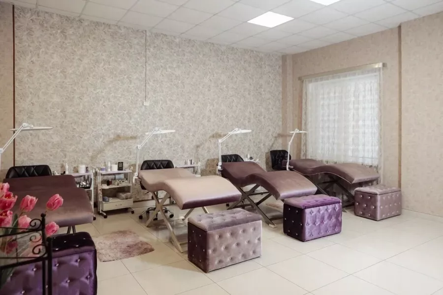Салон красоты Шармэль в Анапе: Ногти, Брови, Волосы, Эпиляция,