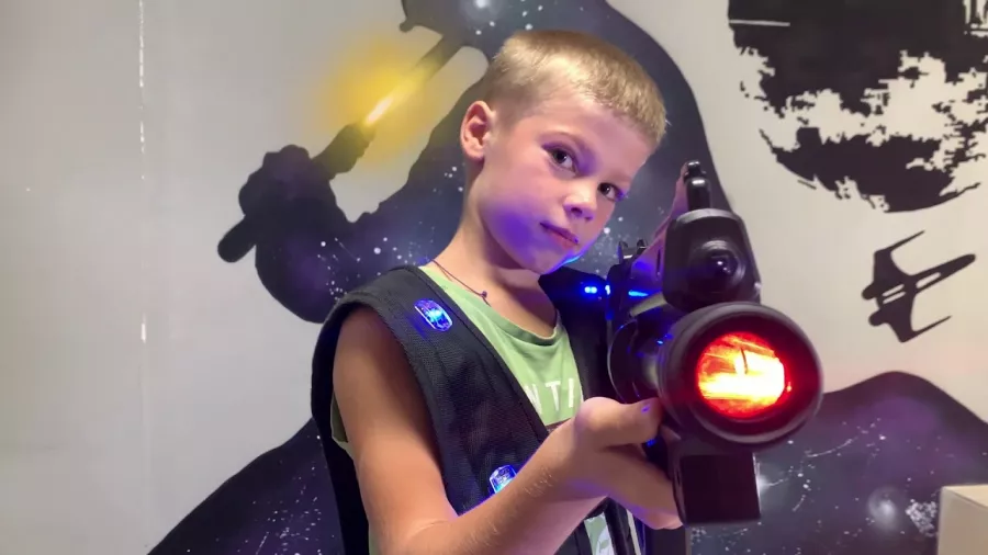 Лазертаг Арена Lazer Ray в Анапе: детски праздник, Лазертаг, Корпоратив,