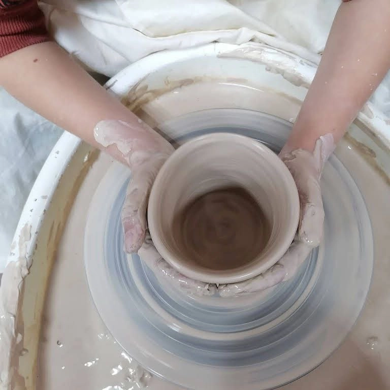 Гончарная мастерская КерАнникА в Сочи: Гончарная мастерская , Хобби,