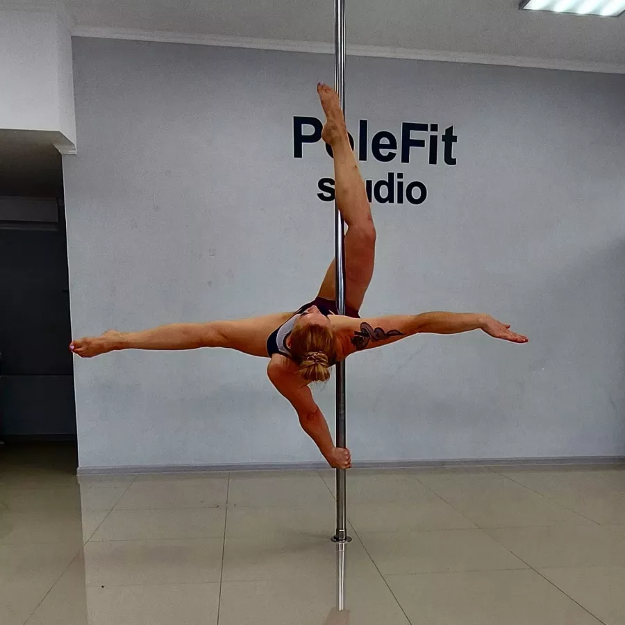 Студия танцев на пилоне PoleFit в Анапе: Танцы, Пилон, СтрипДэнс,