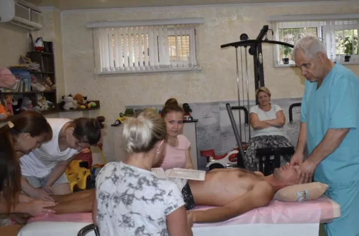 Студия массажа "Болгарская роза"