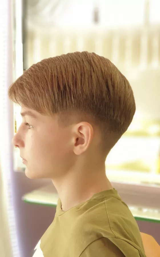 Салон-парикмахерская Эжени в Анапе: Волосы, Стрижка, Красота,