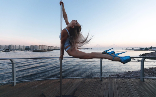 Студия танца Iprojectdance в Санкт-Петербурге: танцынапилоне, растяжка, Танцы, pilondance,