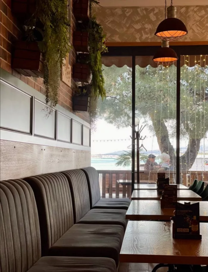  Ресторан "La Costa"