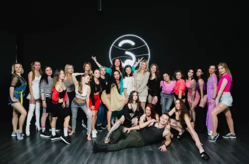 Школа танцев и растяжки Studia 78  в  Санкт-Петербурге