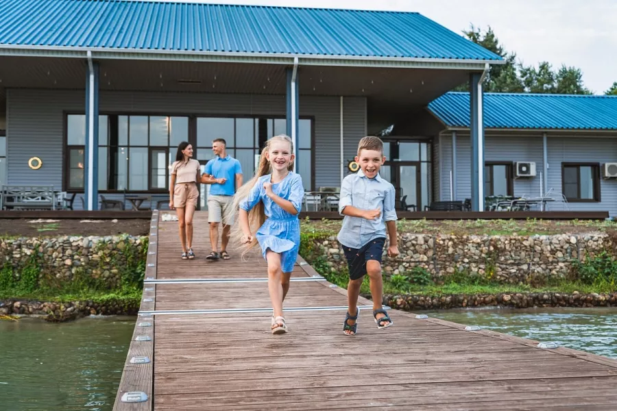 БАЗА ОТДЫХА АБРАУ-ДЮРСО НА ПЛАВНЯХ в Приморско-Ахтырске: База отдыха, Мужчинам, Рыбалка, Гостевой дом , Отдых,