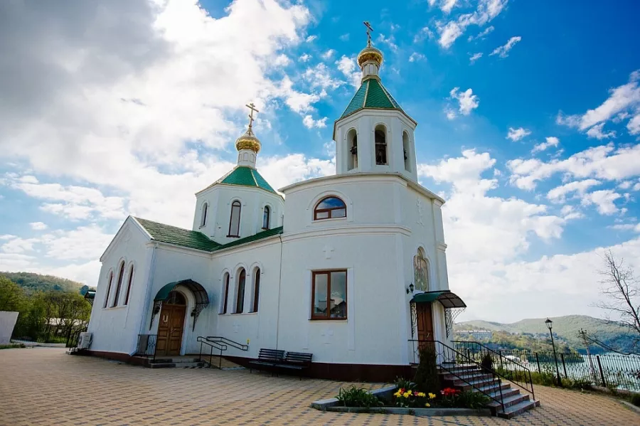 Личный Гид по Абрау-Дюрсо в Абрау-Дюрсо: Личный Гид, Проводник, Экскурсия,