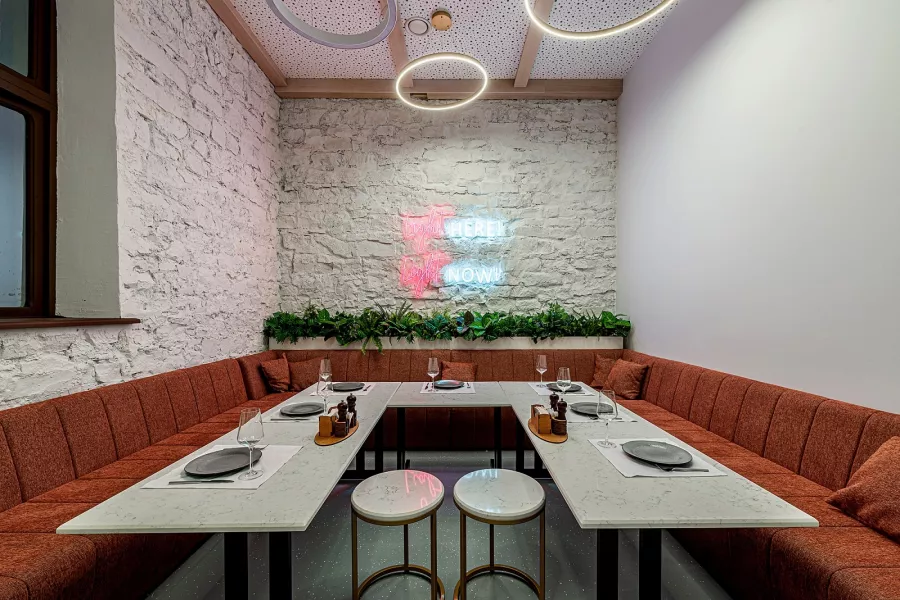 Караоке ресторан ABRAU LIGHT в Абрау-Дюрсо: Караоке, Бар, Ресторан, Японская кухня,