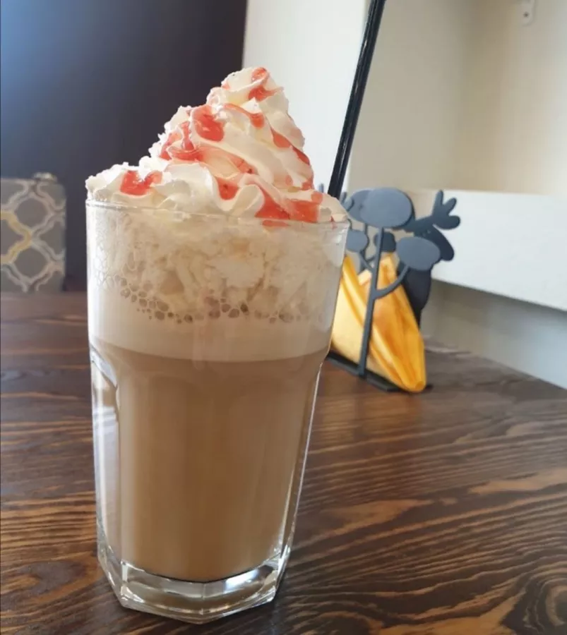 Кафе Mar Nero Coffee в Геленджике: Море, Кофе, Еда,