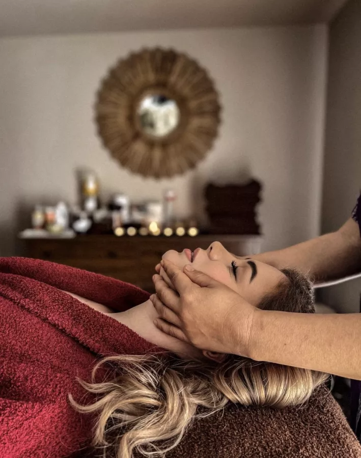Siam SPA салон в Сочи: стрижки, Педикюр, Массаж, Маникюр,