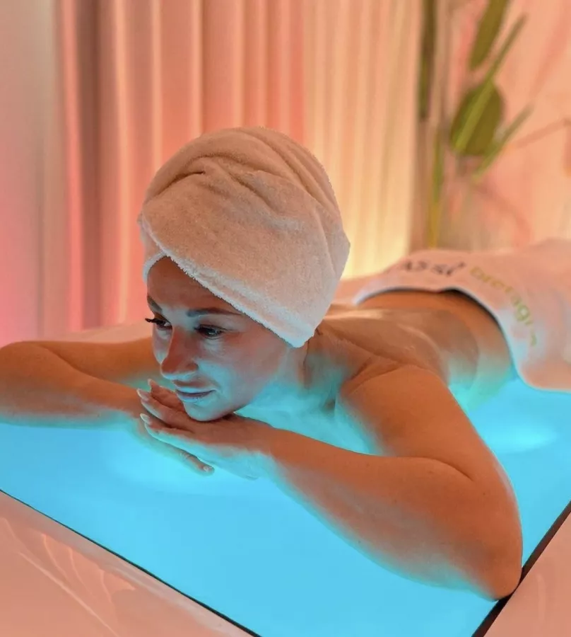 салон красоты Nautilus Wellness Beauty в Сочи: масссаж, стрижки, маикюр, Педикюр,