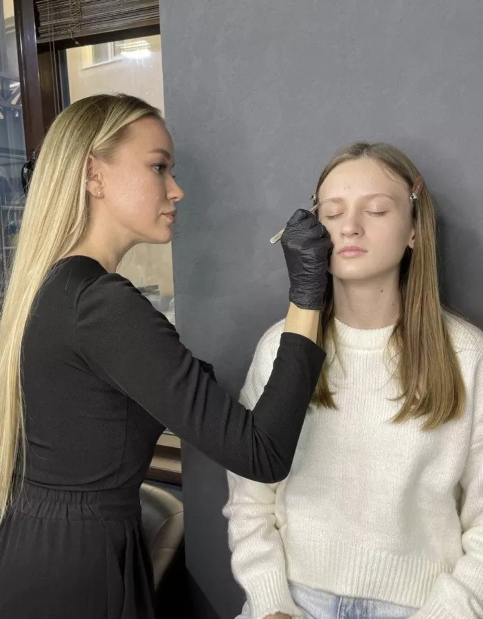 салон красоты kim.beautyclub в Сочи: стрижки, Маникюр, Педикюр,