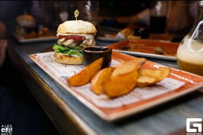 Ресторан "Эдисон"