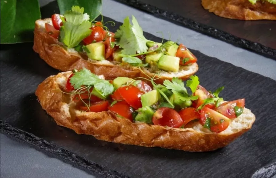 Ресторан TO2KO в Геленджике: Геленджик, Вкусная Еда, Ресторан, Суши, Чилим, Европейская кухня,