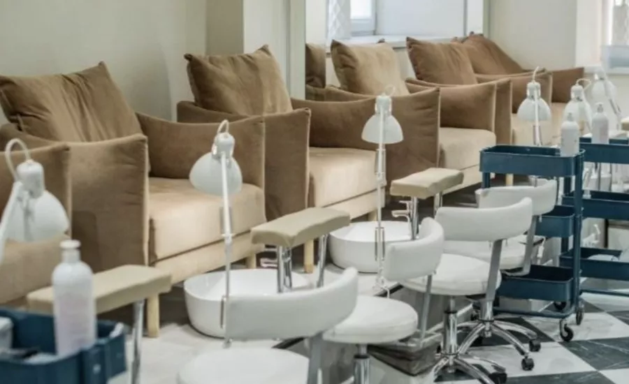 Студия красоты City Nails в Москве: Ногти, Волосы, Маникюр, Педикюр, Стрижка,