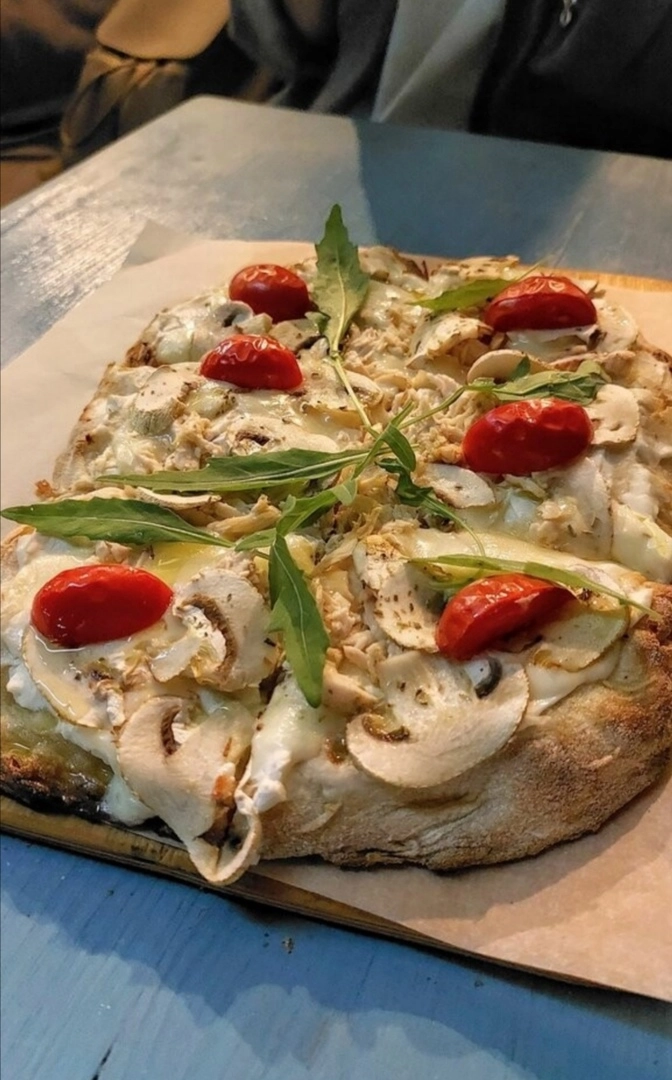 Пиццерия "Roma Bene Римская пицца"