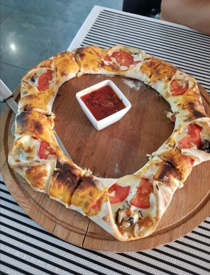 Пиццерия Farina Pizza в Геленджике: Пиццерия, Чилим, Вкусная Еда, Кейтеринг, Пицца, Итальяная Кухня,