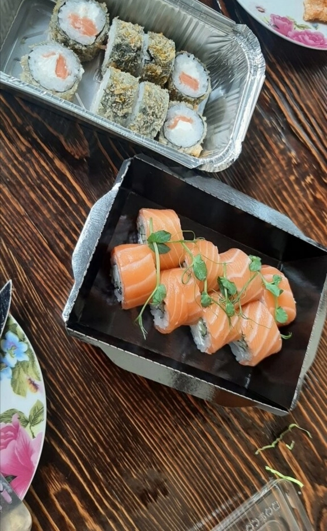 Суши-бар "Roll Shark"