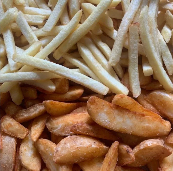 Пиццерия "Crazy Brothers"