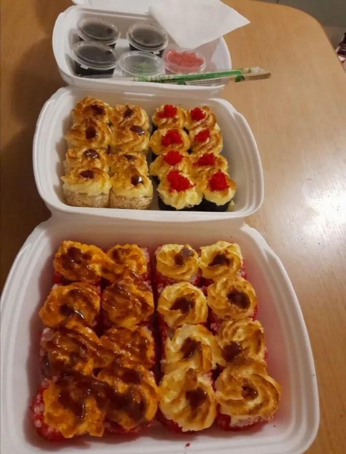 Суши-бар Мегаролл в Геленджике: Суши, Роллы, Вкусная Еда, Чилим, Кейтеринг,