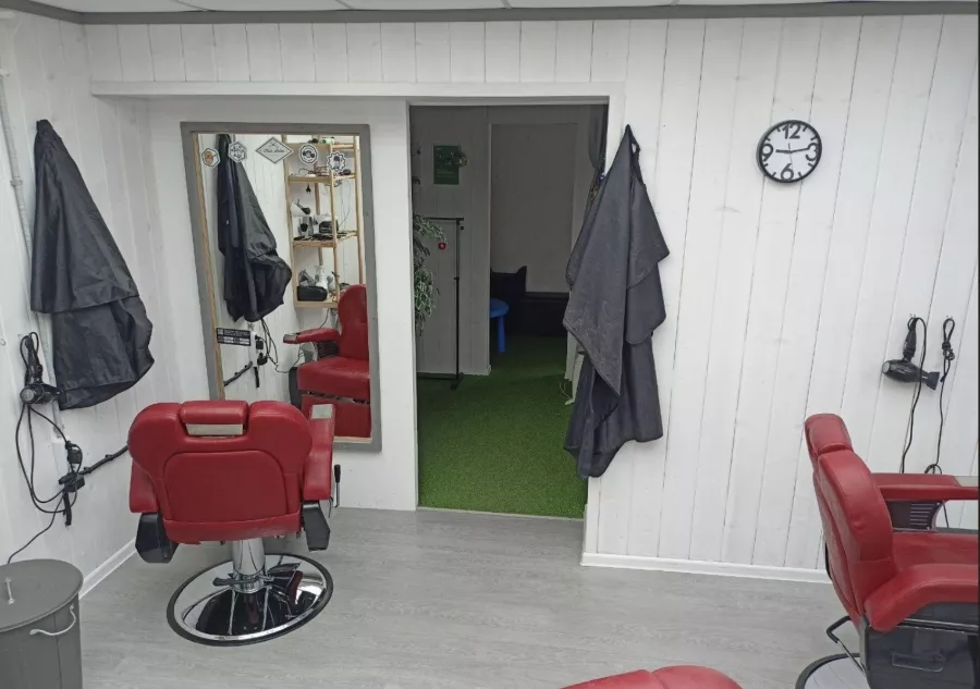 Барбершоп МУЖИКИ ПРО в Сочи: Красота,