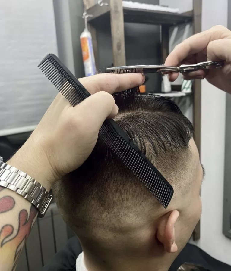 Барбершоп МУЖИКИ ПРО в Сочи: Красота,