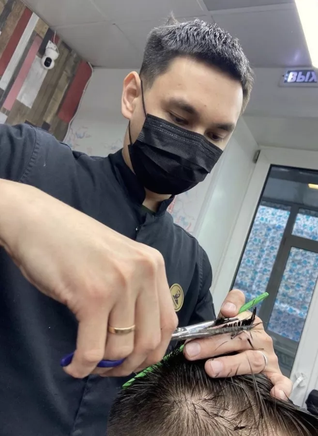 Барбершоп МУЖИКИ ПРО в Сочи: Красота,