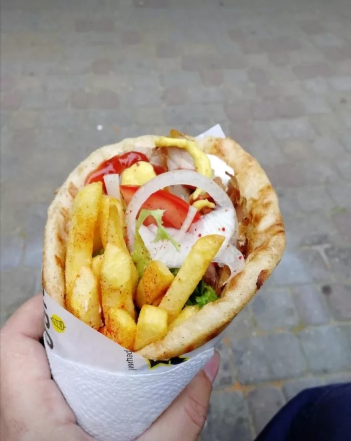 Кафе "Giro Мания"