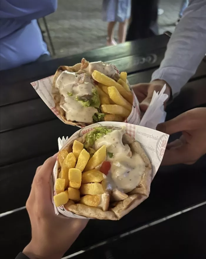 Кафе "Giro Мания"