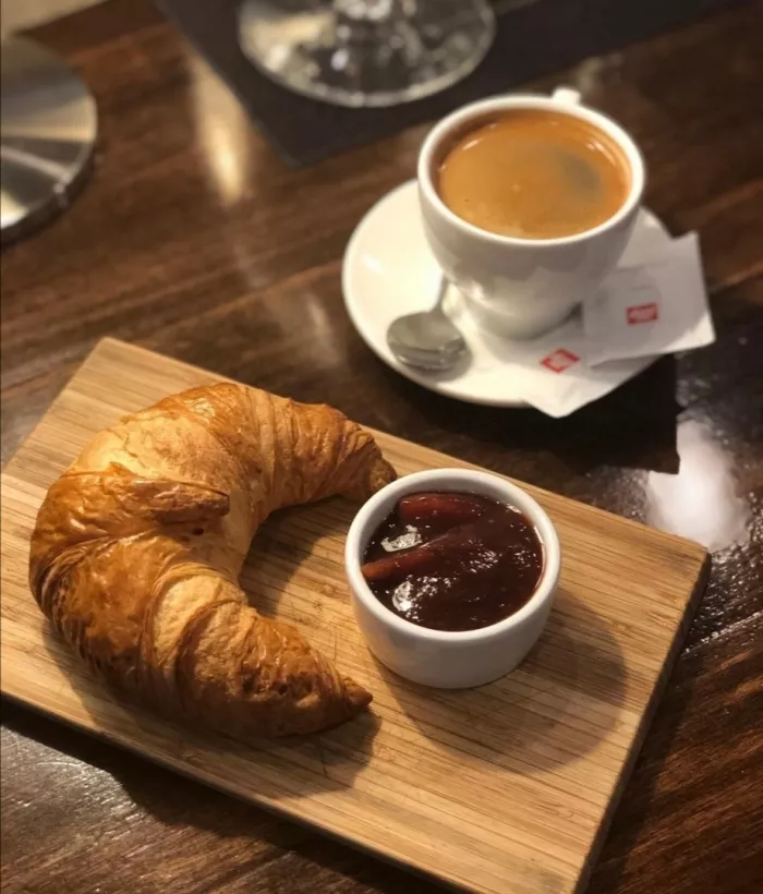 Паб "Причал 93"