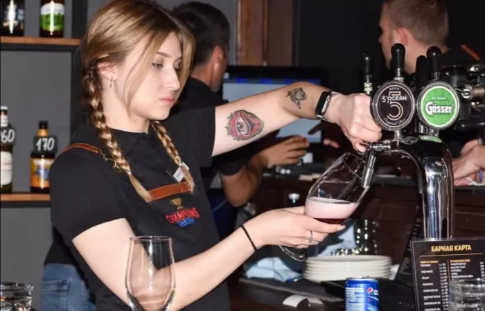 Паб "Champions sports bar"