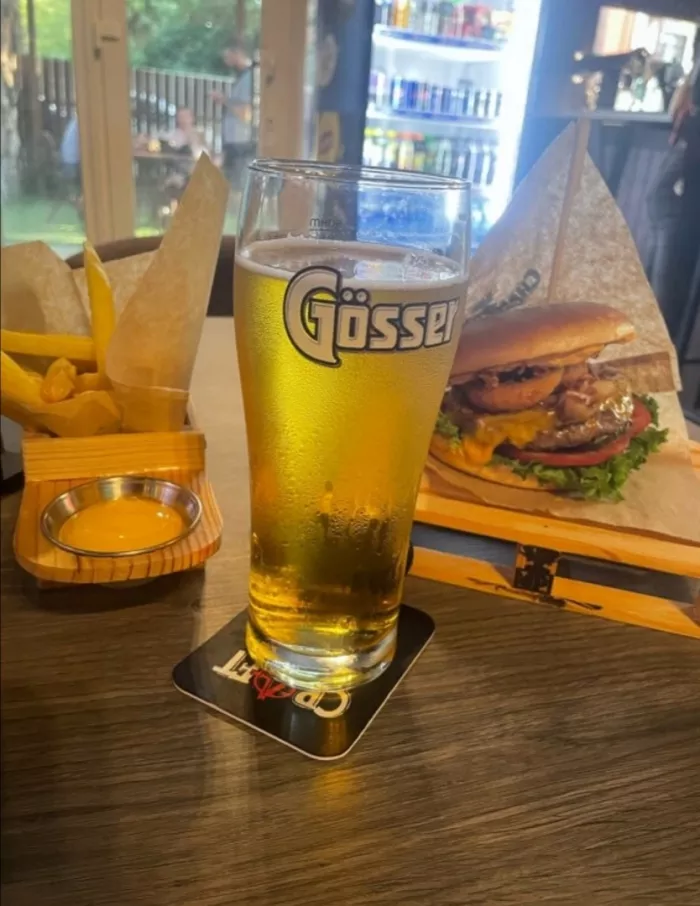 Паб "Champions sports bar"