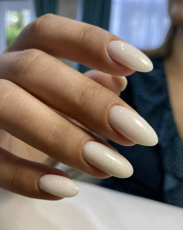 Школа студия дизайна ногтей GNails_Studio в Сочи: Стрижки, Маникюр, Педикюр,