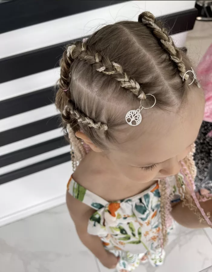 Салон красоты Gold hair в Сочи: Стрижки, Педикюр, Маникюр,