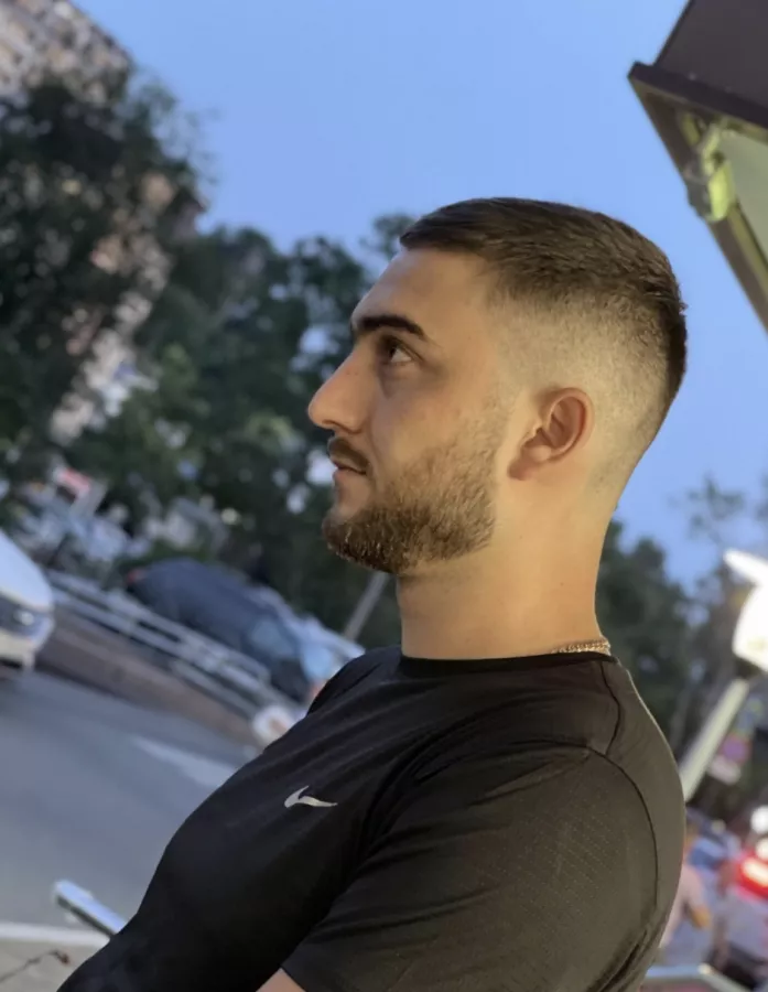 Салон красоты Gold hair в Сочи: Стрижки, Педикюр, Маникюр,